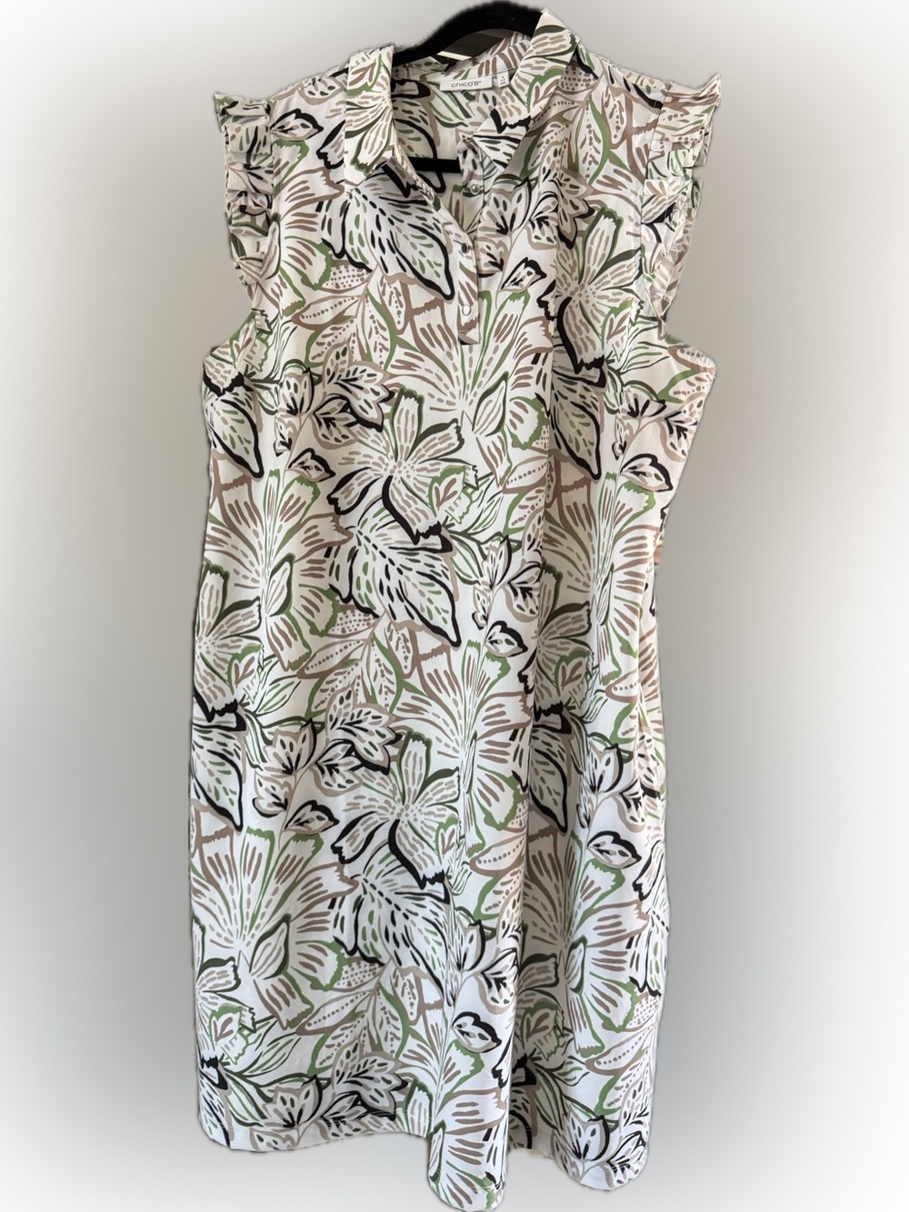 Chico's Floral Shift Golf Dress in White, Green & Tan